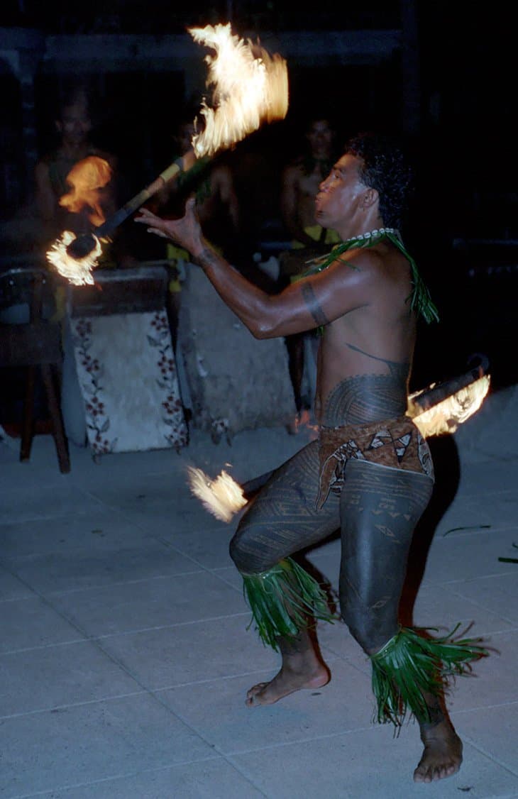 South Sea- Samoa - Folklore - fia fia